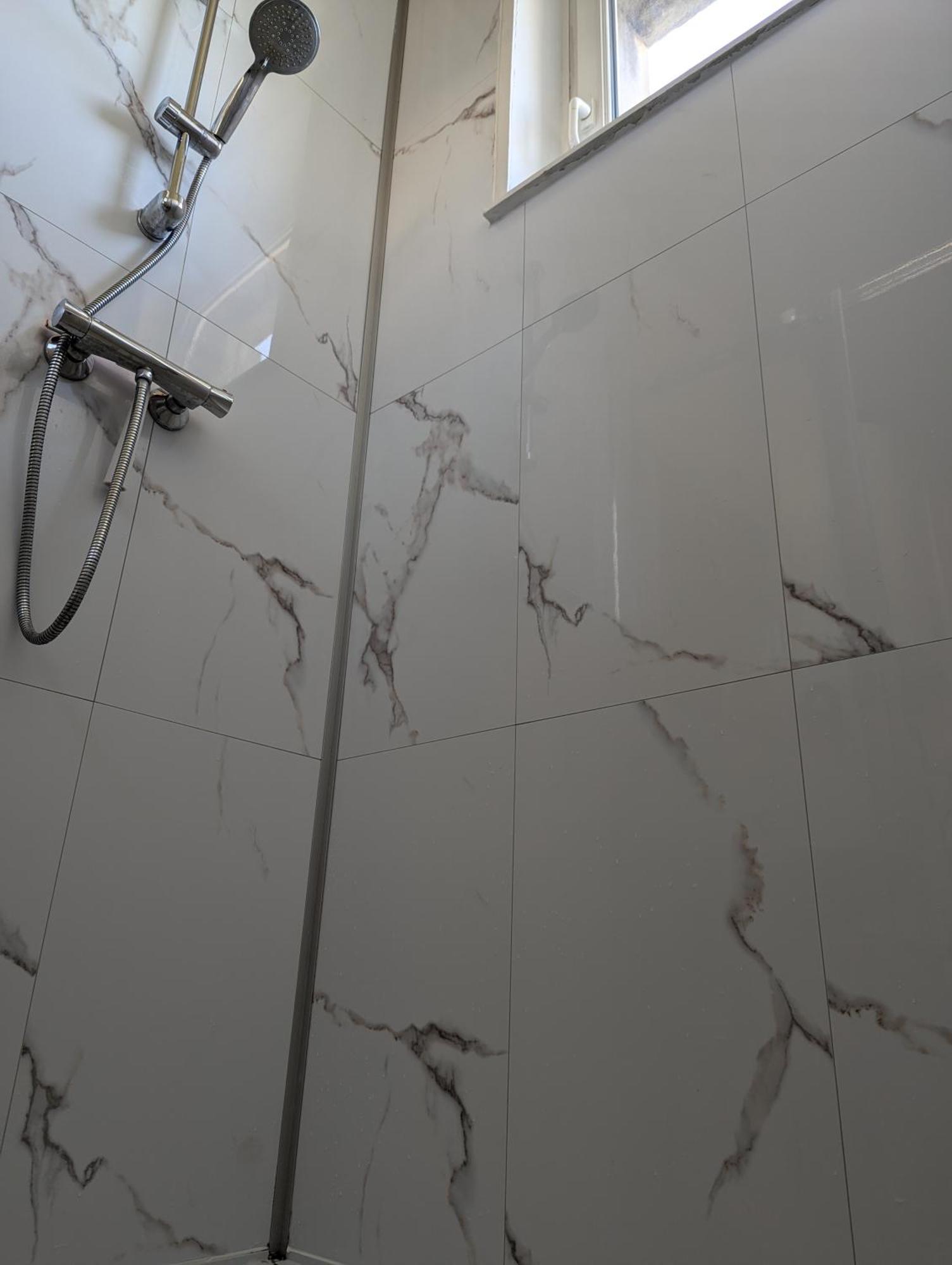 Le Mirage - Appartement 2 Chambres, Salon, Cuisine Equipee, Parking Et Wifi Gratuit Mulhouse Exterior foto